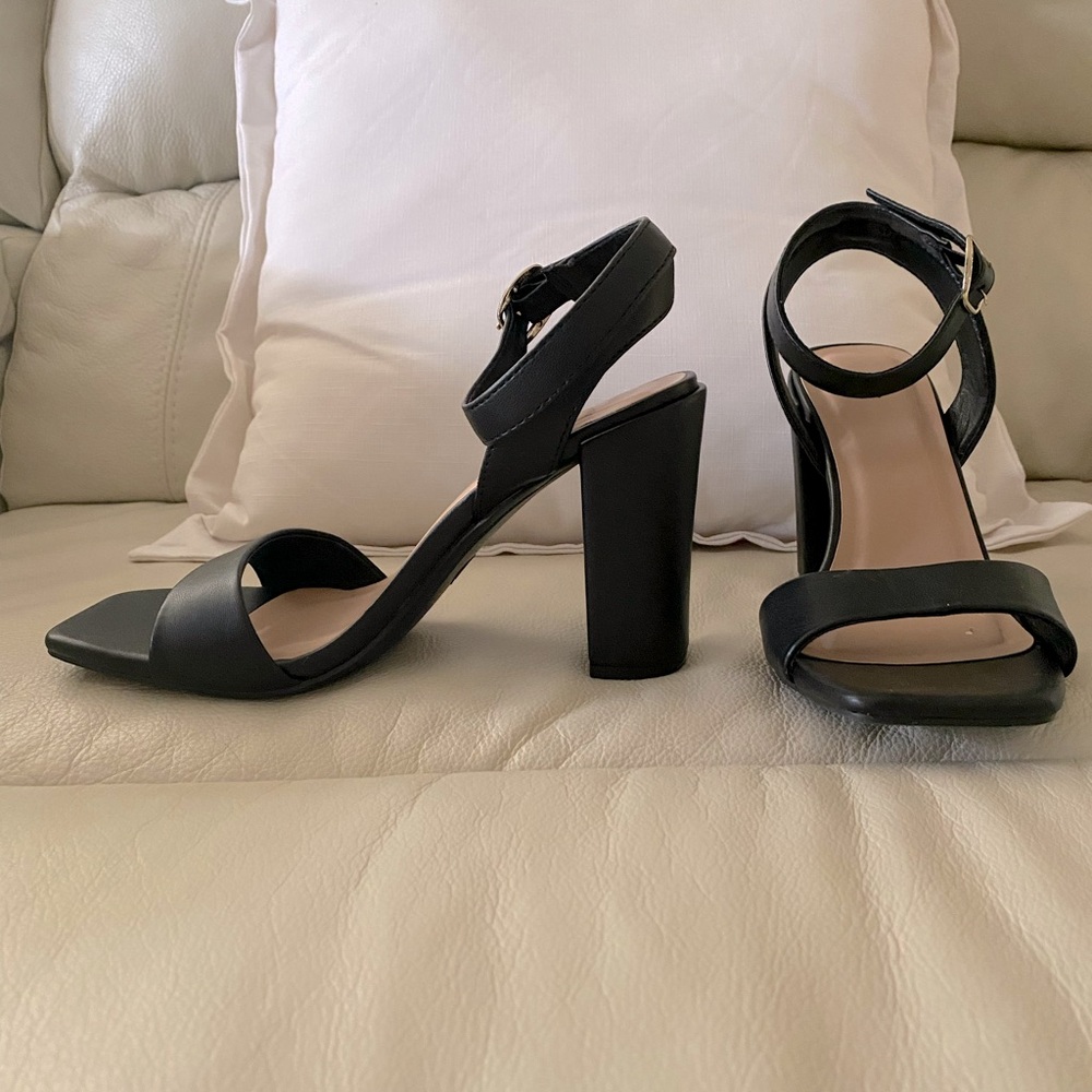 Strappy Black Heels-memory foam and block heel for comfort.